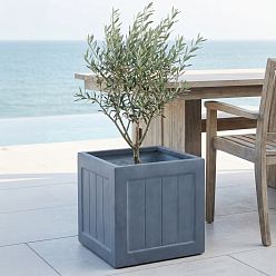 IDEALIST Regency Light Stone Square Garden Planter