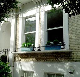 Provencal Fiberglass Trough B.Copper Planter Pot In/Out