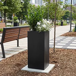 IDEALIST Lite Tall Square Contemporary Light Concrete Planter