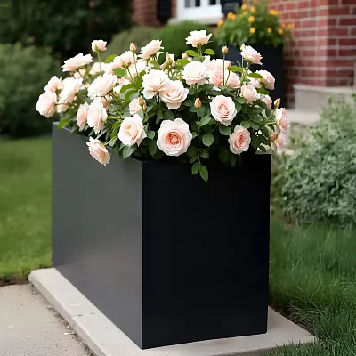 IDEALIST Lite Contemporary Light Concrete Trough Planter