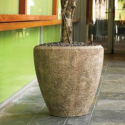 Composits Polystone Rock Couple Round Indoor Planter Pot