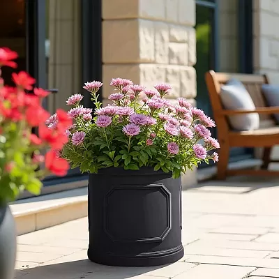 IDEALIST Chelsea Light Concrete Cylinder Garden Planter