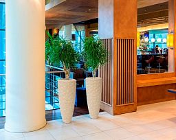 Composits Polystone Partner Rockwell Round Tall Indoor Planter Pot