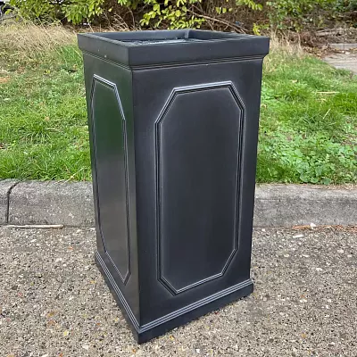 IDEALIST Lite Faux Lead Chelsea Light Concrete Tall Square Planter