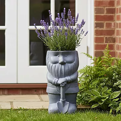 IDEALIST Lite Gnome with a Shovel Oval Plant Pot Outdoor
