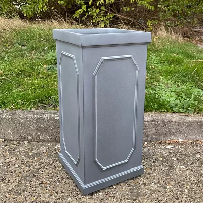 IDEALIST Lite Faux Lead Chelsea Light Concrete Tall Square Planter