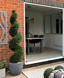 IDEALIST Lite Row Light Concrete Egg Planter