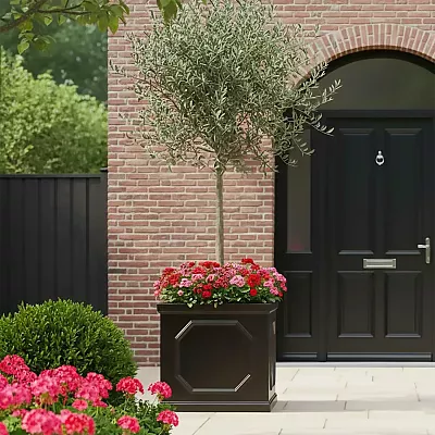 IDEALIST Lite Faux Lead Chelsea Box Square Light Concrete Planter