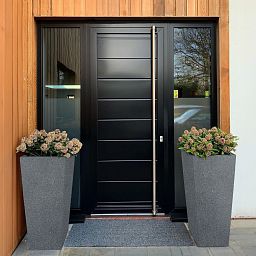 IDEALIST Lite Textured Concrete Effect Tall Tapered Outdoor Planter