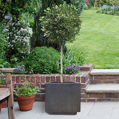 IDEALIST Lite Vertical Ribbed Square Effect Outdoor Planter