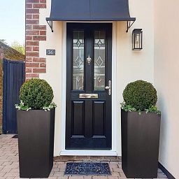 IDEALIST Lite Tall Square Contemporary Light Concrete Planter