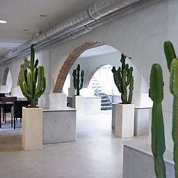 Composits Polystone Square Tall Indoor Planter Pot