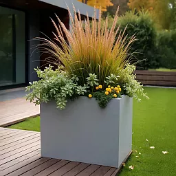 IDEALIST Lite Contemporary Light Concrete Trough Planter