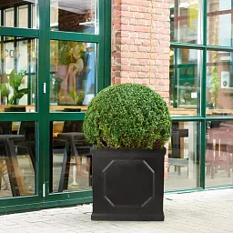 IDEALIST Lite Faux Lead Chelsea Box Square Light Concrete Planter