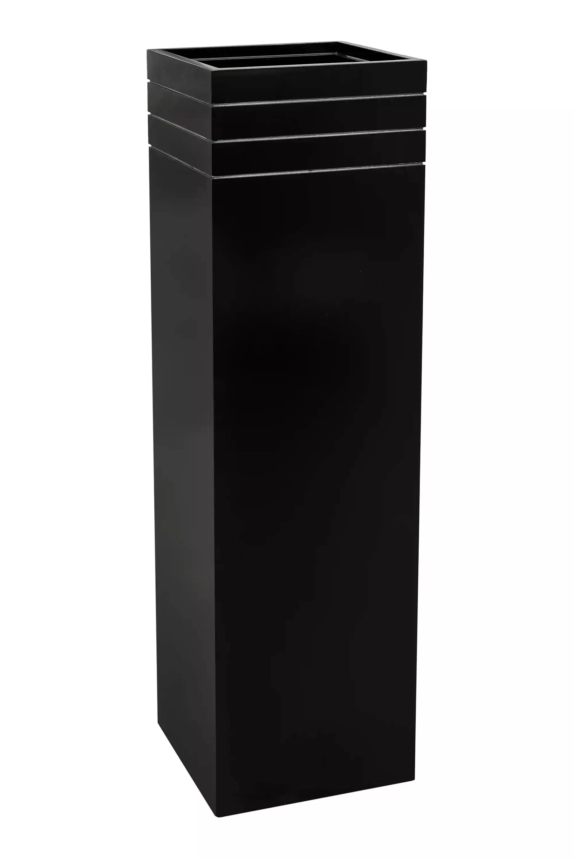 Line-Up Tall Planter IN\OUT