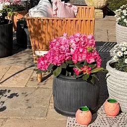 IDEALIST Lite Vertical Ribbed Vintage Style Barrel Round Planter