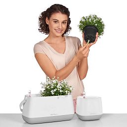 LECHUZA YULA Square Poly Resin Indoor Self-watering Planter