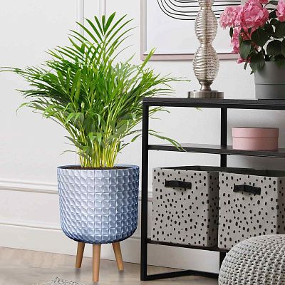 IDEALIST Lite Faceted Effect Planter on Legs