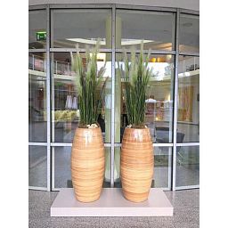 Magellan Wicker Round Tall Polystone Indoor Planter