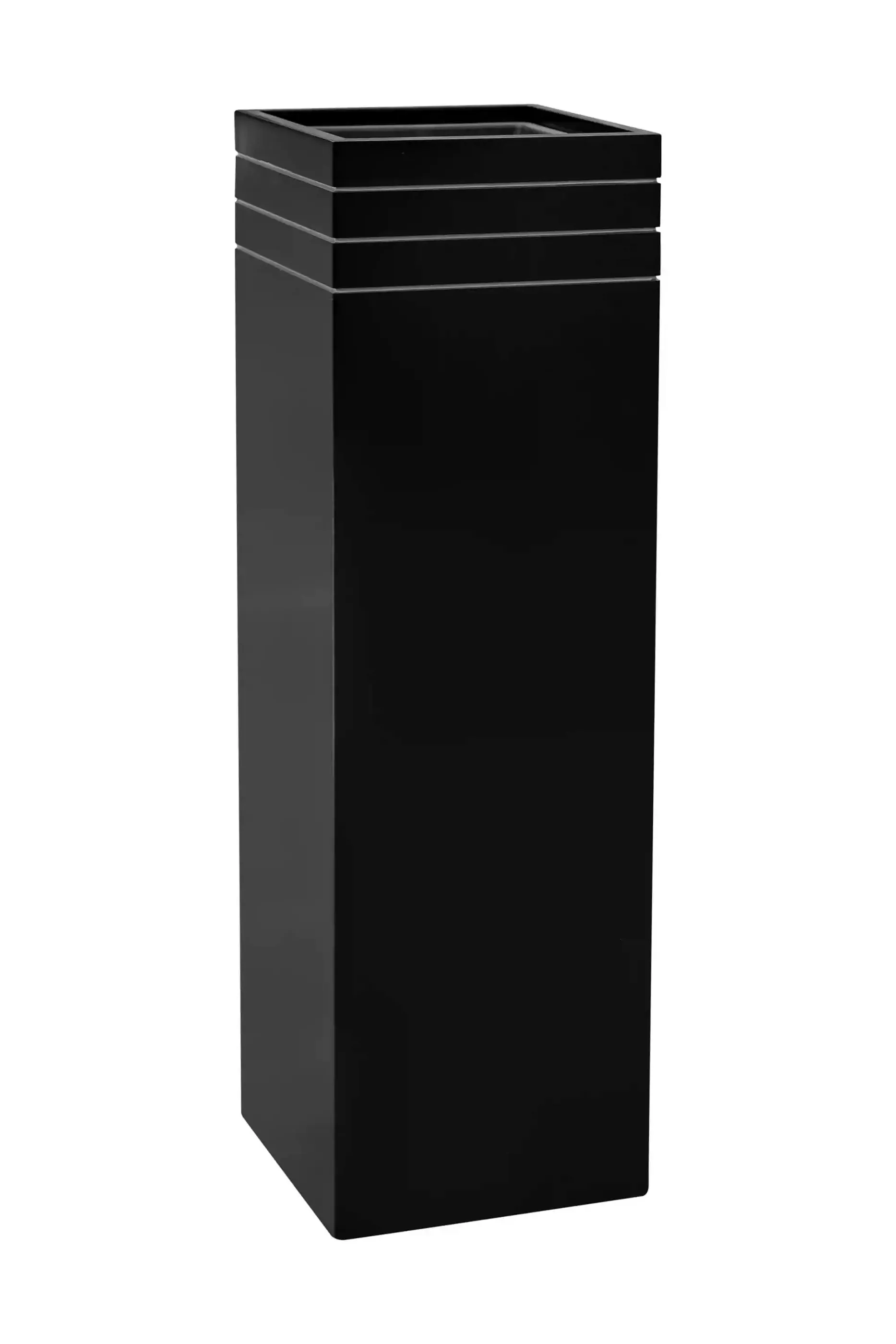 Line-Up Tall Planter IN\OUT