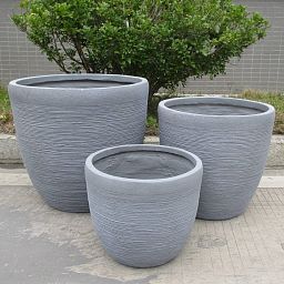IDEALIST Lite Ribbed Light Concrete Egg Planter