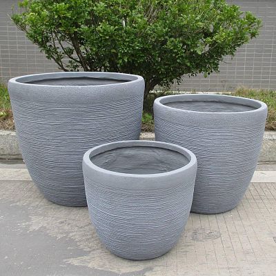 IDEALIST Lite Ribbed Light Concrete Egg Planter