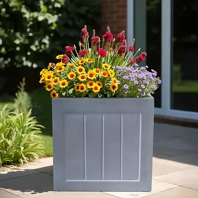 IDEALIST Regency Light Stone Square Garden Planter