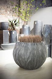 River Round Polystone Outdoor Planter