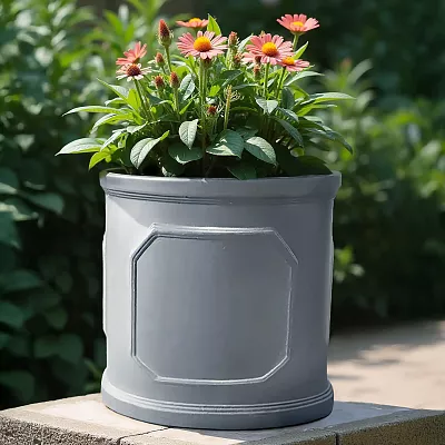 IDEALIST Chelsea Light Concrete Cylinder Garden Planter