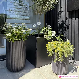 IDEALIST Lite Ribbed Cylinder Outdoor Planter