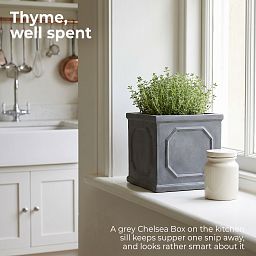 IDEALIST Lite Faux Lead Chelsea Box Square Light Concrete Planter