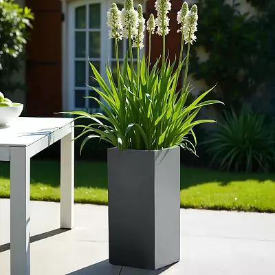IDEALIST Lite Tall Square Contemporary Light Concrete Planter Set