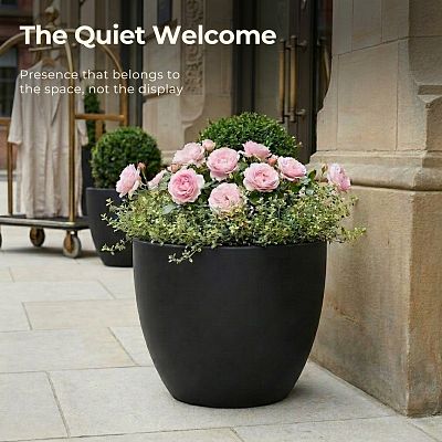IDEALIST Lite Contemporary Light Concrete Egg Planter