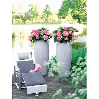 ESSENCE Round Tall Polystone Planter