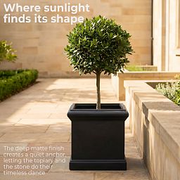 IDEALIST Lite Victorian Box Square Light Stone Outdoor Planter