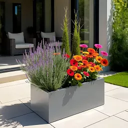 IDEALIST Lite Contemporary Light Concrete Trough Planter