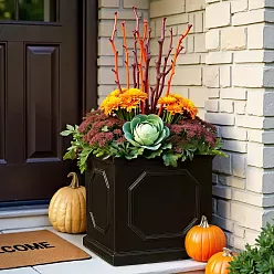 IDEALIST Lite Faux Lead Chelsea Box Square Light Concrete Planter