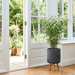 IDEALIST Lite Indoor Plant Pot, Ribbed Planter on Legs