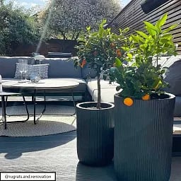 IDEALIST Lite Ribbed Cylinder Outdoor Planter