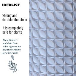 IDEALIST Lite Faceted Effect Planter on Legs