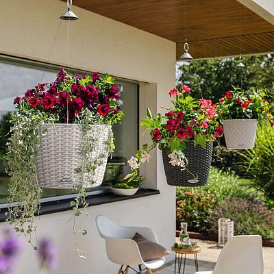 LECHUZA NIDO Cottage Round Poly Resin Outdoor Self-watering Planter