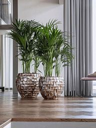 Oceana Couple Round Indoor Planter