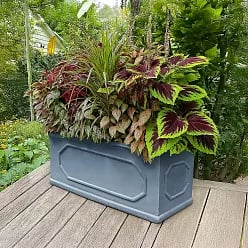 IDEALIST Lite Faux Lead Chelsea Light Concrete Through Planter