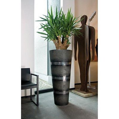Cosmos Round Tall Polystone Outdoor Planter