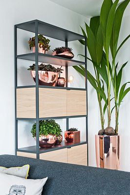 Round Fiberstone Planter by Idealist Premium BETH Glossy