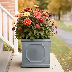 IDEALIST Lite Faux Lead Chelsea Box Square Light Concrete Planter