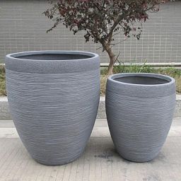 IDEALIST Lite Ribbed Light Concrete Vase Planter