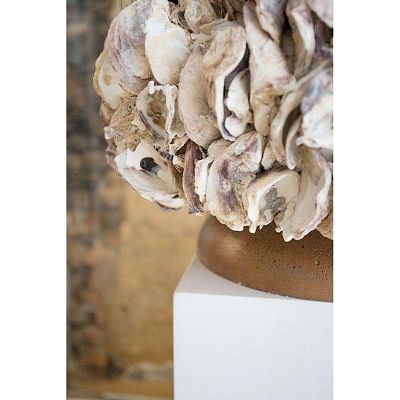 OYSTER SHELL Round Fiberglass Planter