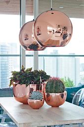 Fiberstone Glossy Peter Light Planter by Idealist Premium