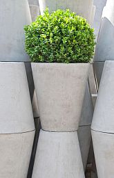 IDEALIST Lite Round Contemporary Light Concrete Planter